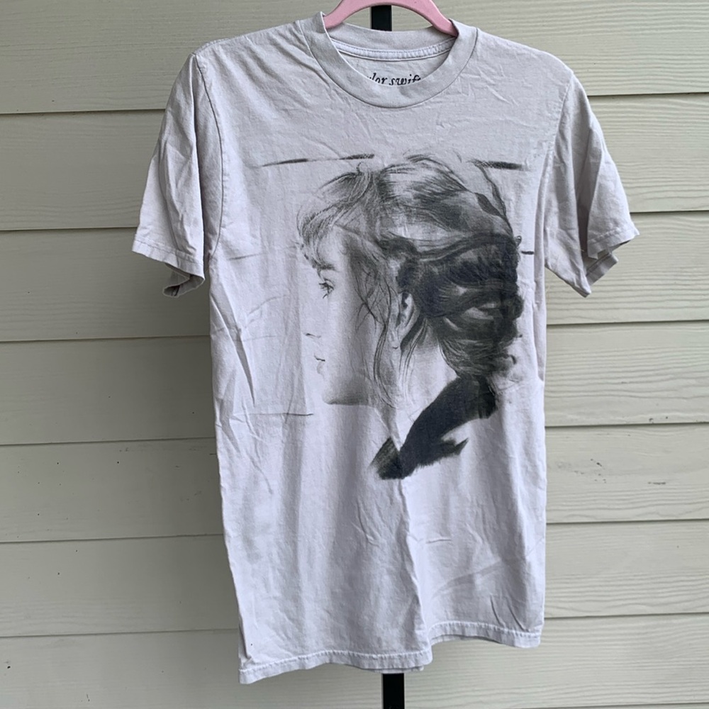 RARE Taylor swift evermore album I dreamed of you short sleeve tee shirt small